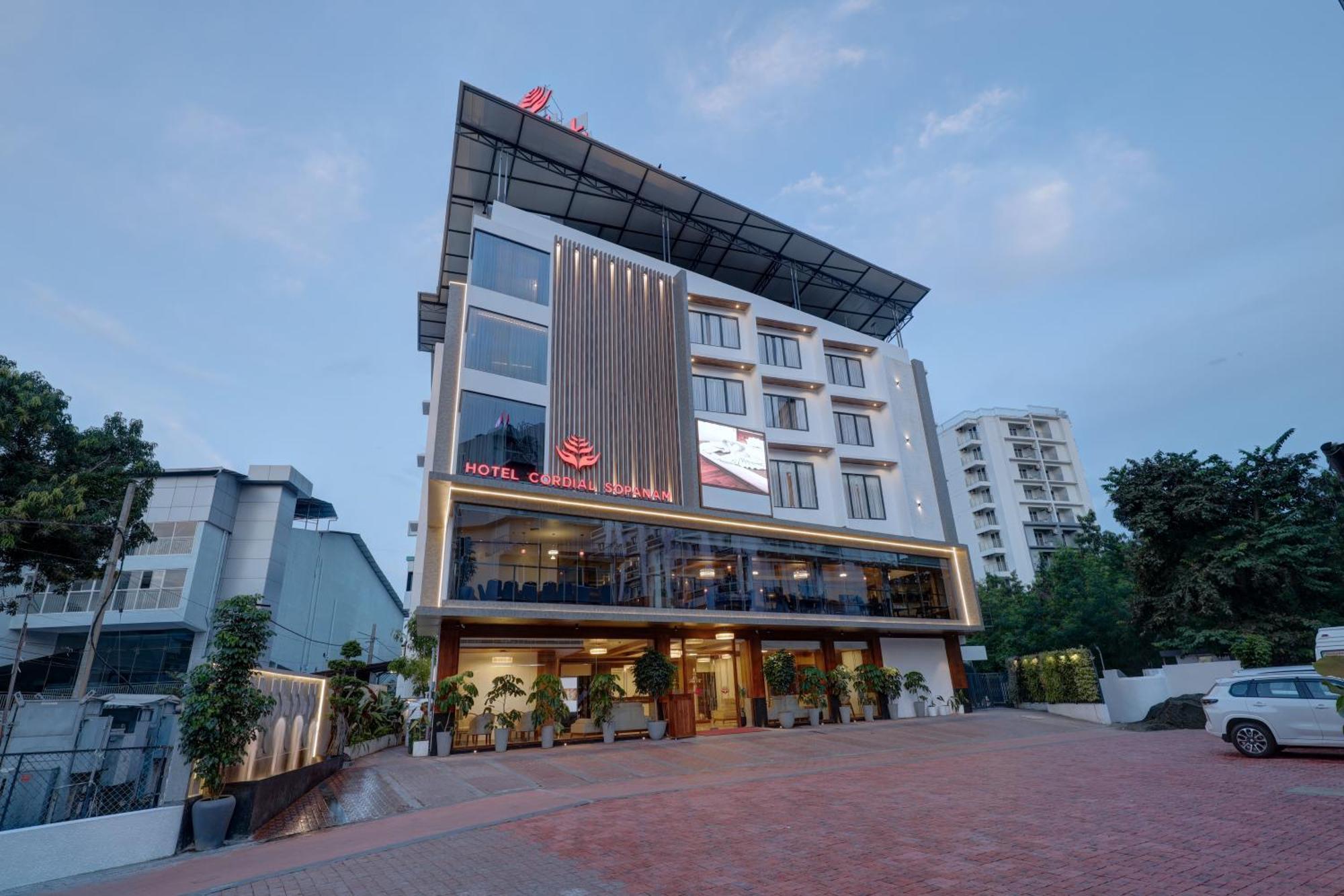 Hotel Cordial Sopanam Thiruvananthapuram Εξωτερικό φωτογραφία