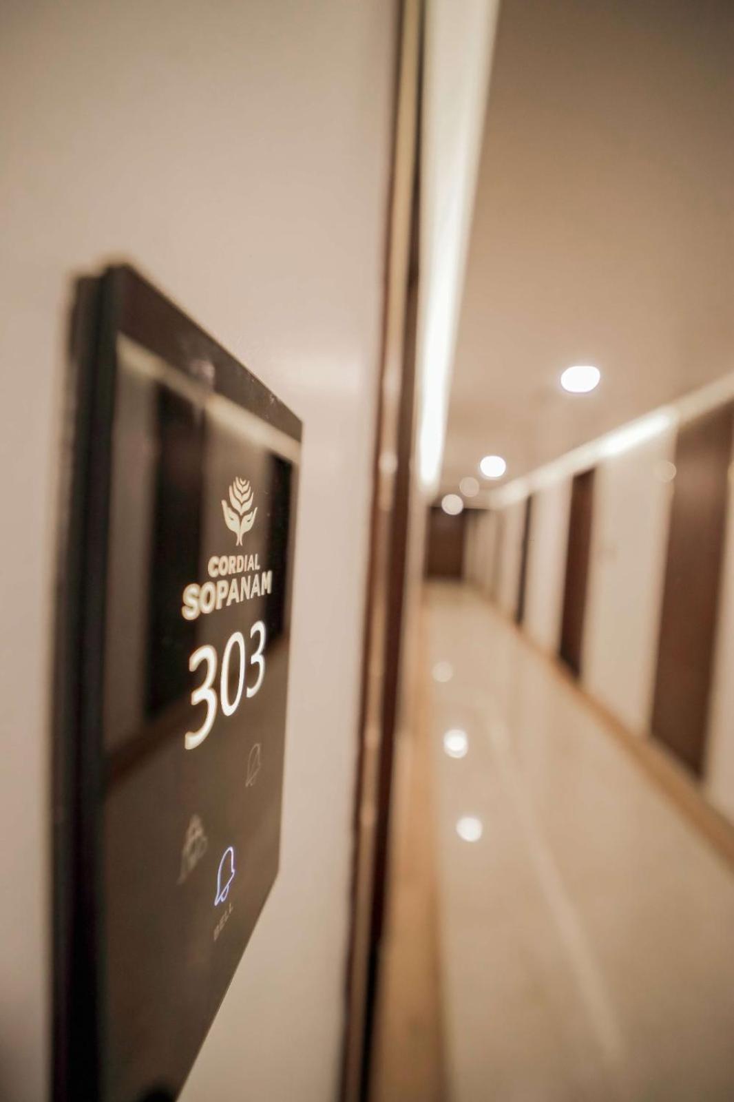 Hotel Cordial Sopanam Thiruvananthapuram Εξωτερικό φωτογραφία