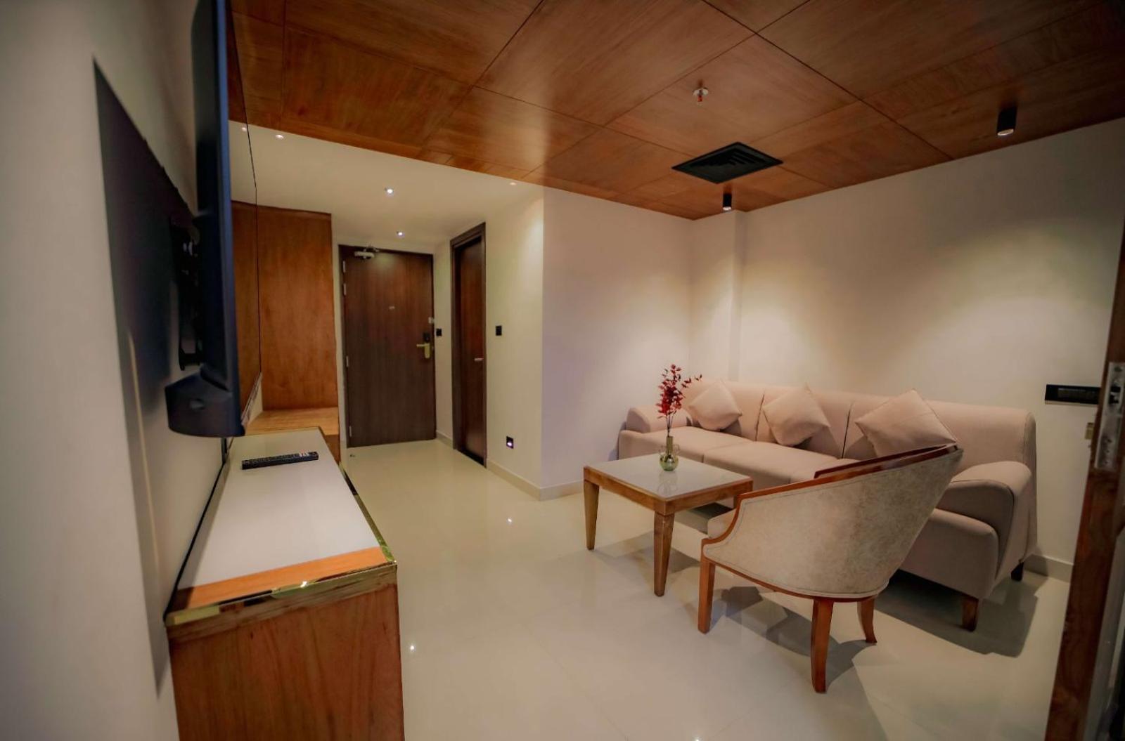 Hotel Cordial Sopanam Thiruvananthapuram Εξωτερικό φωτογραφία